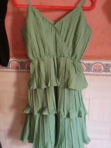 I&#39;ll Never Wear This Dress 👍