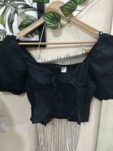 H&amp;M Puff Sleeved Black Top