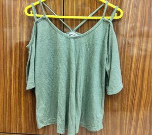 Cute offshoulder Top with cutout strap sleeve
