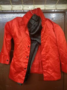 Boy&#39;s Red Shirt &amp; Suspenders Outfit