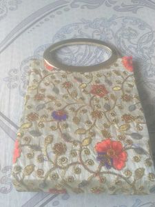 Floral Embroidered Clutch