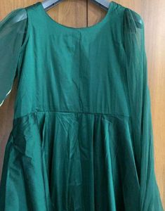 Elegant Green Ethnic Gown