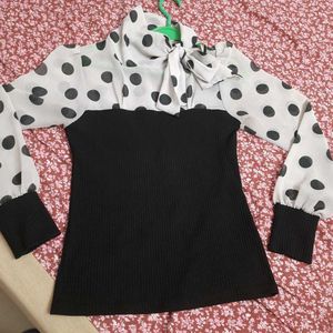 Korean Polka Dot Stretchable Top With Bow