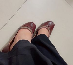 Maroon Casual Shoes