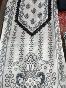 Elegant Black &amp; White Printed Salwar Suit