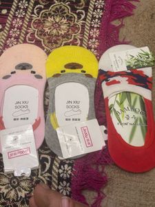 NEW Cute Ankle Socks - with Ta