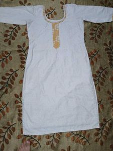 White Kurti