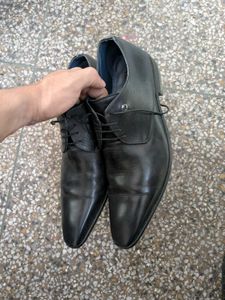 Original Louis Philippe Formal Black Leather Shoes