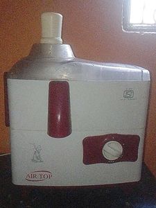 jucier mixer excellent condition