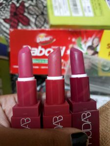 3 Lipstick Set