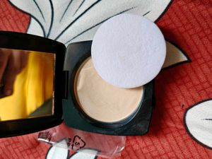 Lakme Forever Matte Compact