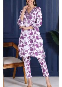 Floral Embroidered Kurta