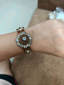 Flower Design Bracelet