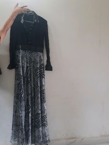 Long One Piece Black & White Colour