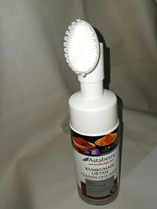 Astaberry Kumkumadi Ubtan Facewash