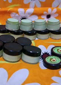 Extra Avocado Whitening Night Cream 🥑