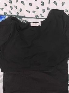 Black Ribbed Padded Top