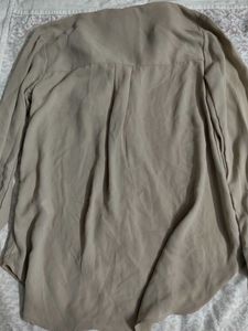 Beige Ruffled buttoned top Size S