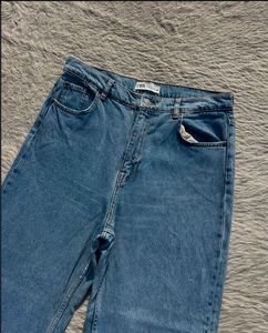 Women jeans