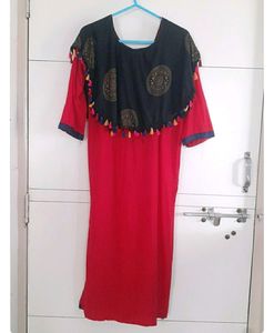 Red Kurti