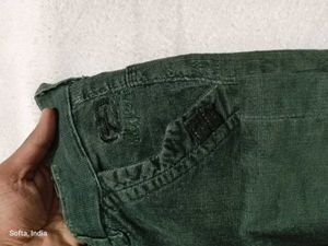 Kids&#39; Green Velvet Pant for Sale! 👖🌿