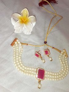 Pearl Necklace Set