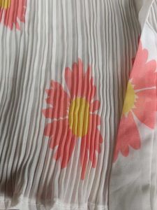 Floral Print Tie-Front Blouse