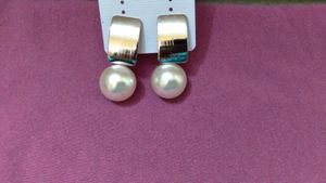 Earings