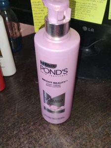 Pond&#39;s Body Lotion