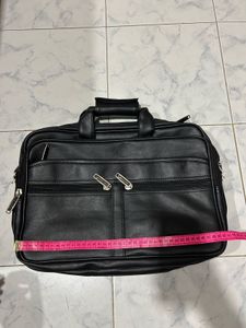 Premium Sling Laptop Bag with 7 Chains