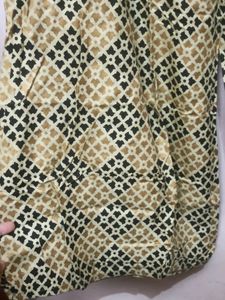 Rangmanch Beige Printed Flared Palazzo