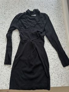 Elegant Black Long Sleeve Dress