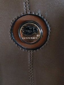 Ladies Leather Bag 🎒