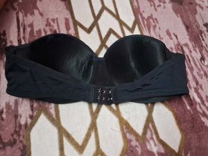 Black Strapless Bra