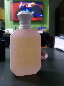 Kayali Yum Bouijee Marshmallow. 5ml Decant.
