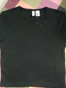 Black H&M T-Shirt