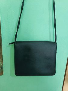 Beautiful Slingbag For Girls