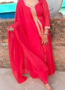 🥳Trending Georgette Suit Full Set