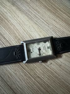 Lexus Vijay Womens Vintage Wrist Watch