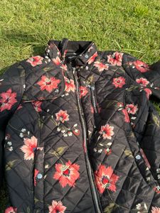 Style of 2025, Vero Moda Jacket- M