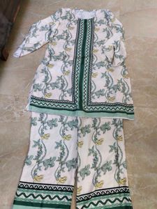 Green Floral Tunic &amp; Wide-Leg Pants Cod Set