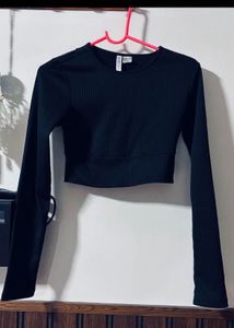 Black Ribbed Top