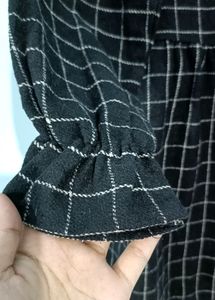 Black Checks Raglan Pleated Dress