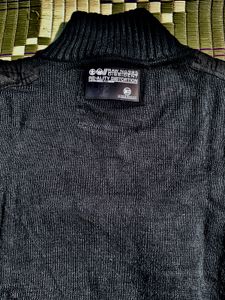 Stylish Knit Zip-Up Jacket