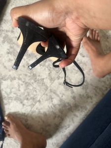 Massimo Dutti Elegant Black Heels US40, UK7