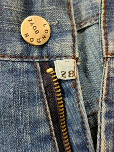 Ma2089 Sabrin bootcut jeans waist 28 inches