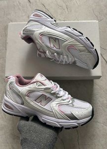 New Balance 530 Sneakers