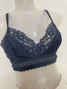 H&amp;M Pintresty Non Padded Lace Bra