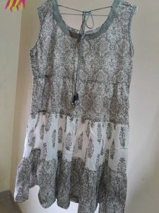 Anarkali Printed Kurti (Grey &amp; White)