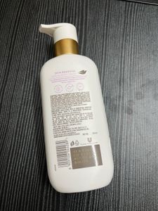 Dove Skin Renewal Body Wash